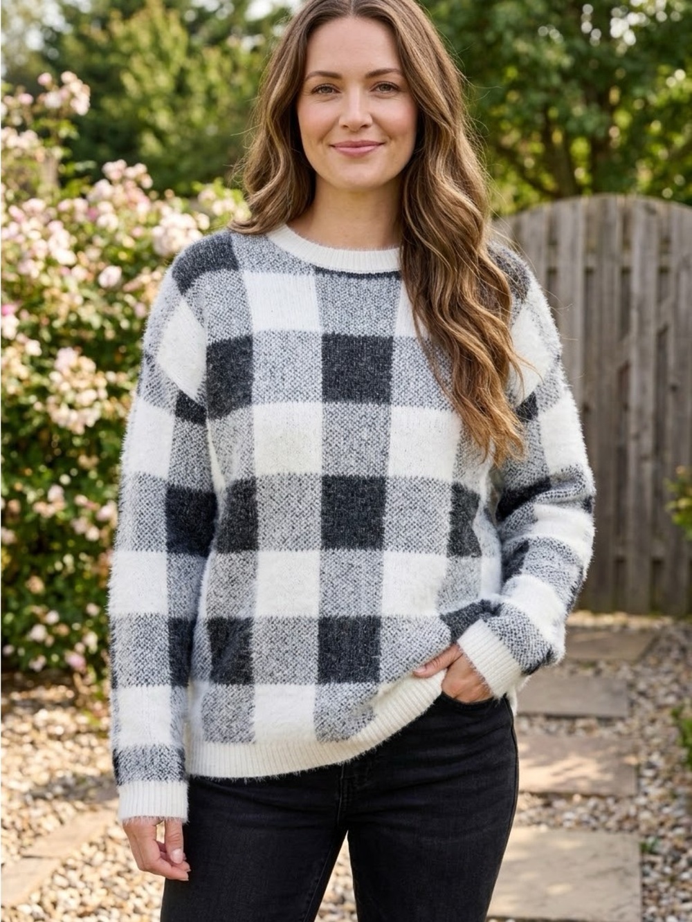 Time and Tru Black & White Buffalo Check Crewneck Sweater